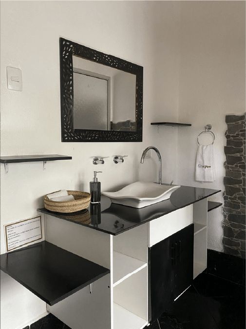 Sky and Earth Room - Image 2